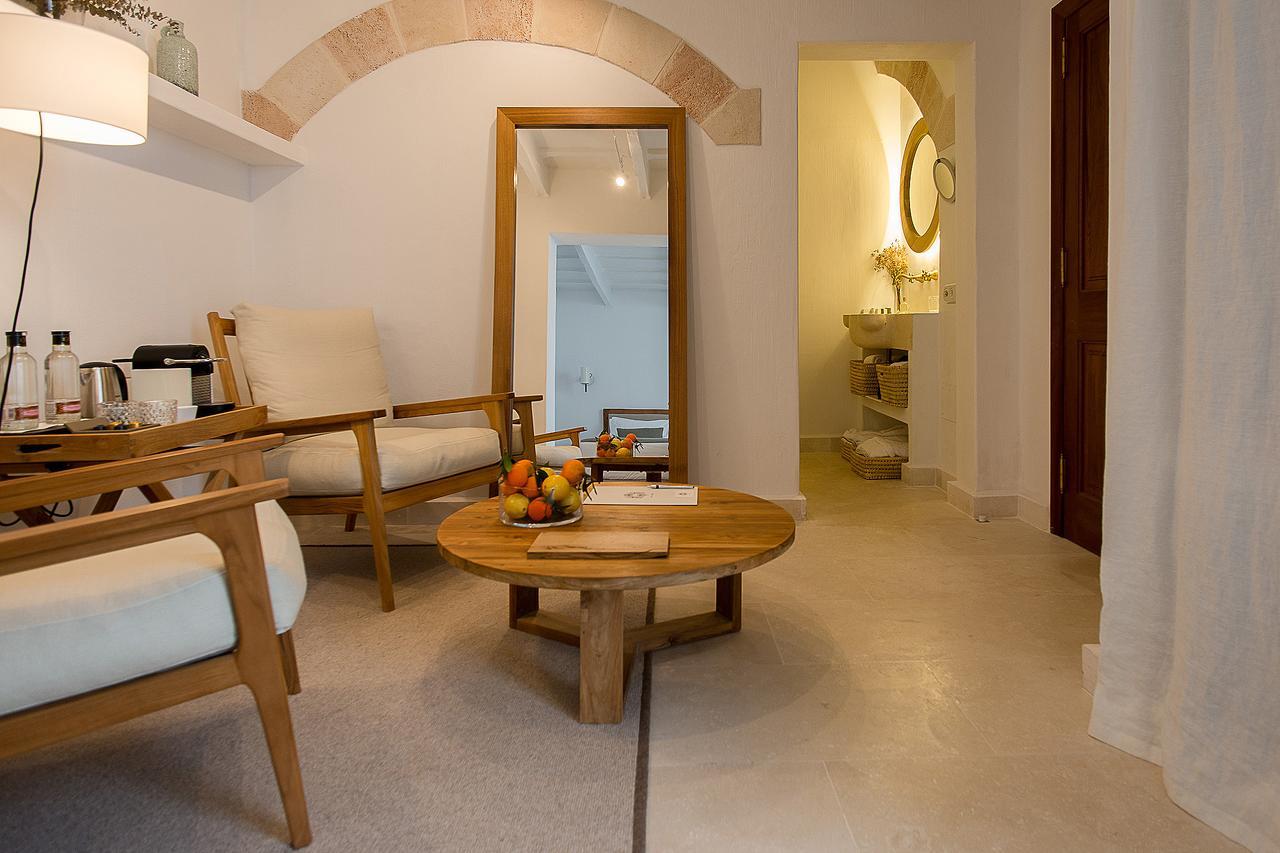 S'Hotelet d'es Born - Suites&SPA Ciutadella  Extérieur photo