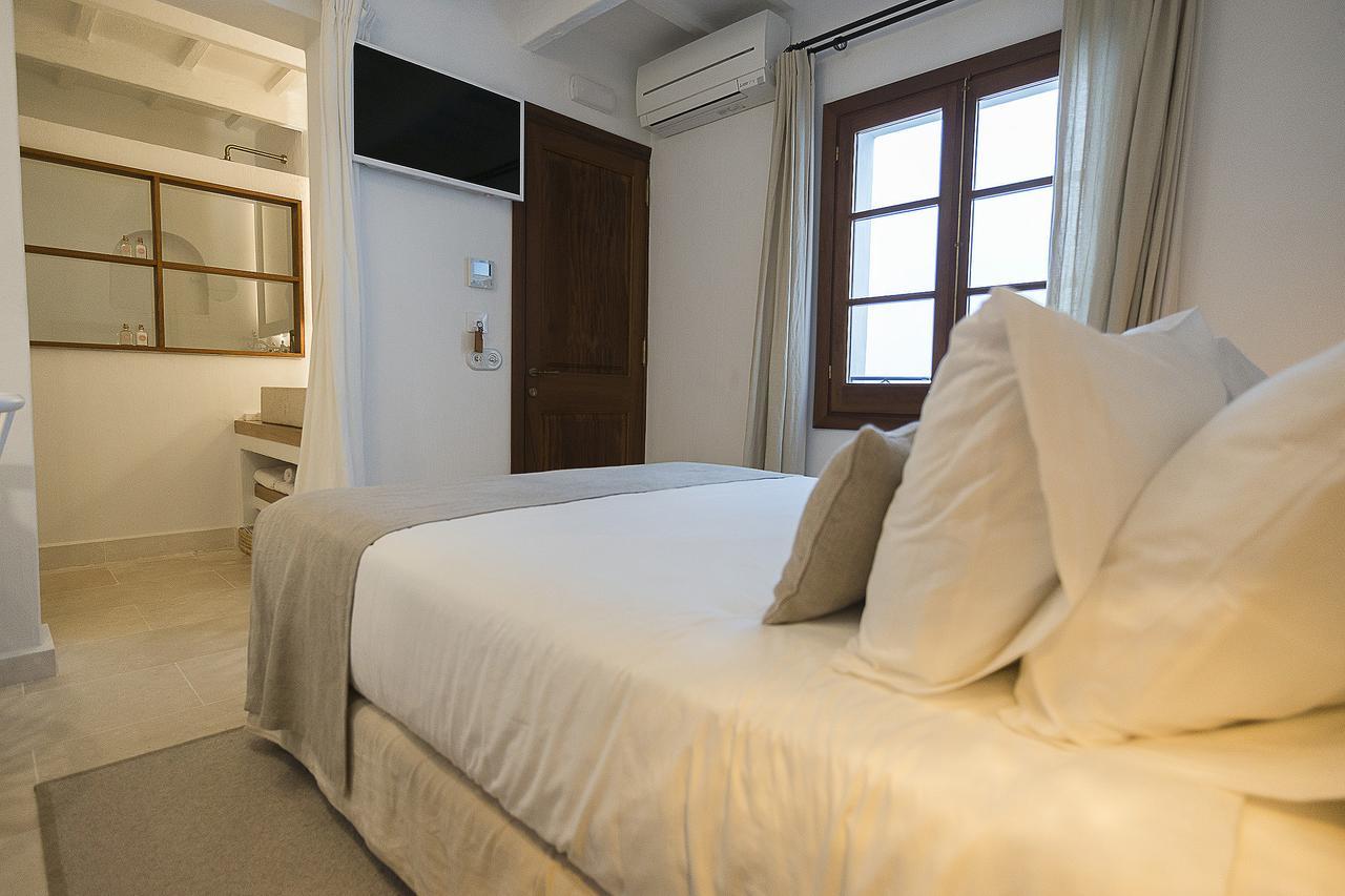 S'Hotelet d'es Born - Suites&SPA Ciutadella  Extérieur photo